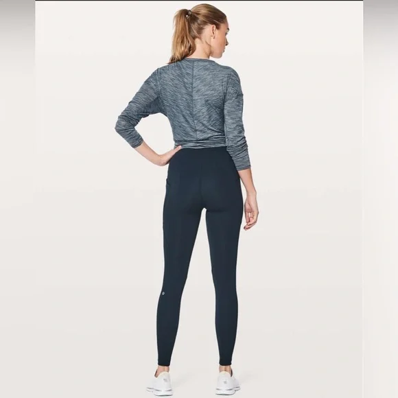 Lululemon Lead The Pack Tight 28" in Nocturnal Teal Size 4